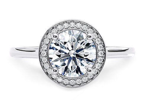 Minerva in Platinum set with a Kulaté cut diamant.