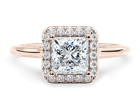 Rossetti in Roségold set with a Prinzess cut diamant.