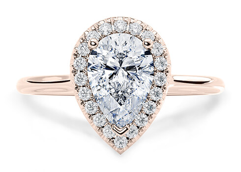 Rossetti Engagement Ring in Rosaguld set with a Pære cut diamant.