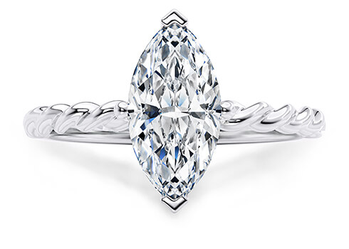 Ascot in Oro Blanco set with a Marquesa cut diamante.