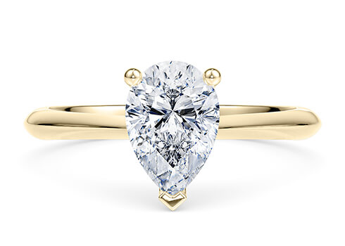 Iris in Žluté zlato (9k) set with a Hruška cut diamant.