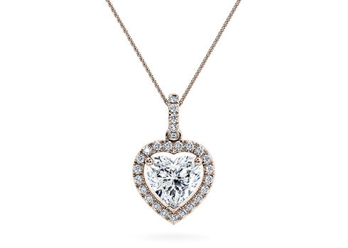 Medici in Roségull set with a Hjerte cut diamant.