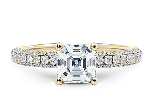 Muse in Yellow Gold set with a Asscher cut diamond.