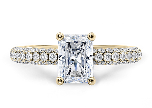 Muse in Ouro amarelo (9k) set with a Radiante cut diamante.