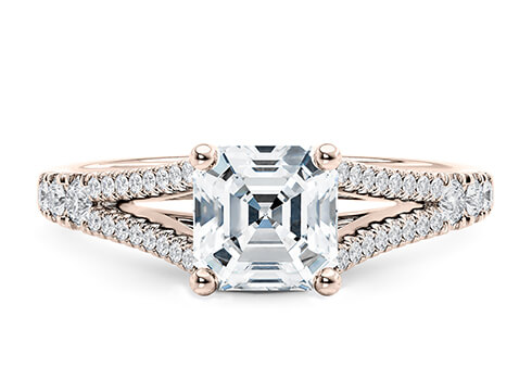Oxford in Or rose set with a Asscher cut diamant.