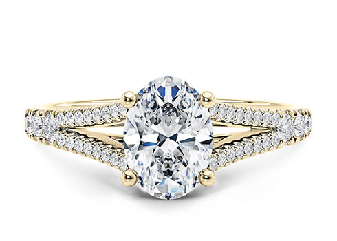 Oxford in Gult guld set with a Oval cut diamant.