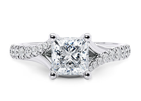 Valentine in Platin set with a Prinzess cut diamanten.