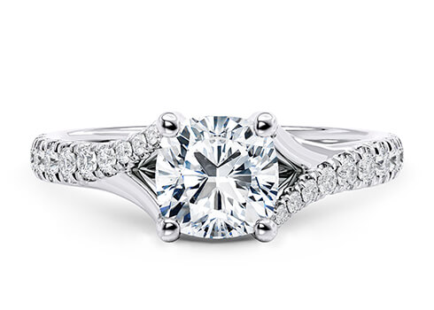 Valentine in Witgoud set with a Cushion cut diamant.