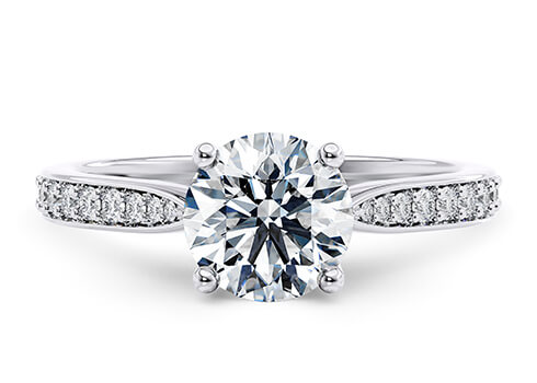 Victoria in 白金（9K） set with a 圆形 cut 钻石.