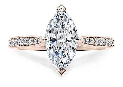 Victoria in Oro Rosa set with a Marquise cut diamante.
