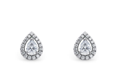 Aurelle Studs in 白金.
