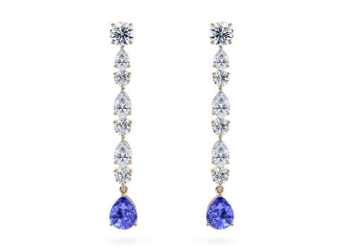Gaia Tanzanite in Yellow Gold.