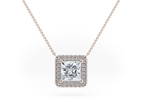 Muse in Oro Rosa set with a Princess cut diamante.