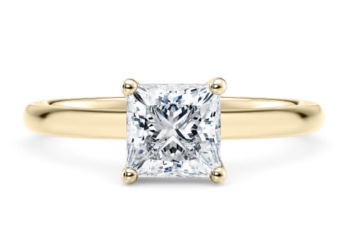 Paloma Engagement Ring in Oro Amarillo.