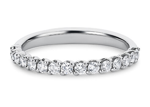 The band width varies from 2.3mm - 3.2mm, in proportion to your chosen centre diamond or gemstone and tapers towards the bottom of the band.