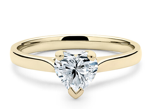 Contour in Yellow Gold set with a Heart cut diamond.