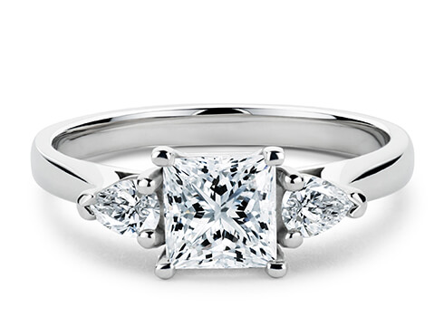 Barcelona in White Gold set with a Princess cut diamond.