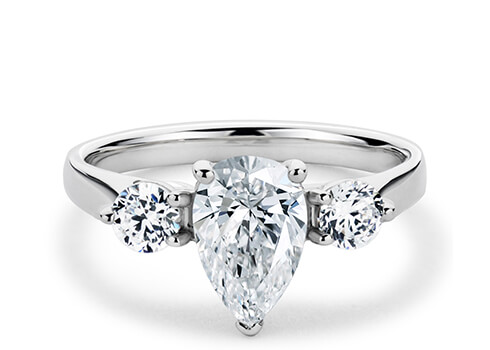 Roma in White Gold set with a Pear cut diamond.