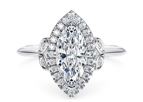 Richmond in Hvidguld set with a Marquise cut diamant.