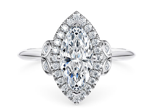 Richmond in Platino set with a Marquise cut diamante.